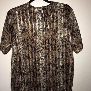 🌻 Yves St. Clair animal print blouse. Size 8 GUC